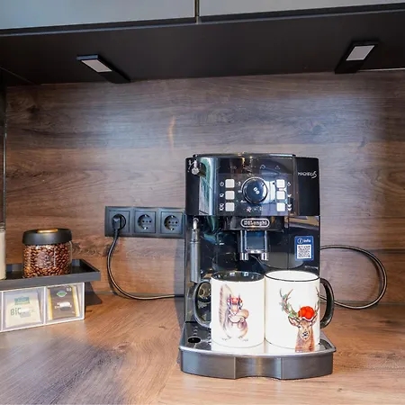 Waldklang Panorama - Eingezäunt - Sauna Geplant - Stylish *