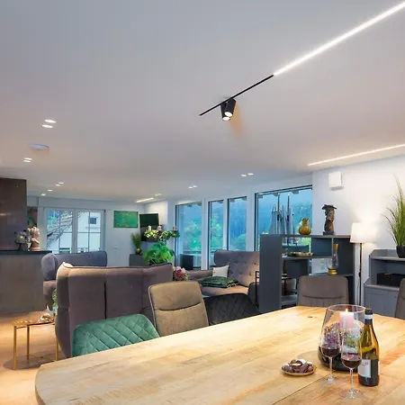 Waldklang Panorama - Eingezäunt - Sauna Geplant - Stylish Ferienhaus