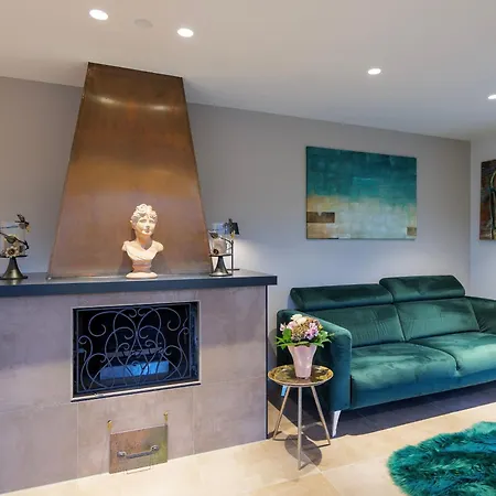 Waldklang Panorama - Eingezäunt - Sauna Geplant - Stylish * Alpirsbach