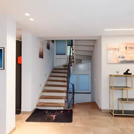 Waldklang Panorama - Eingezaeunt - Aussen-sauna - T-fussball - Billard - Hunde Willkommen Alpirsbach