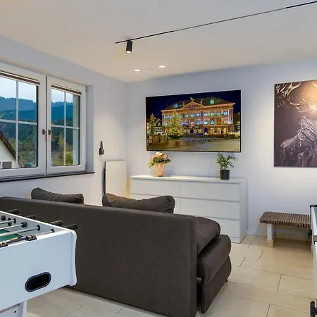 Waldklang Panorama - Eingezaeunt - Aussen-sauna - T-fussball - Billard - Hunde Willkommen Alpirsbach